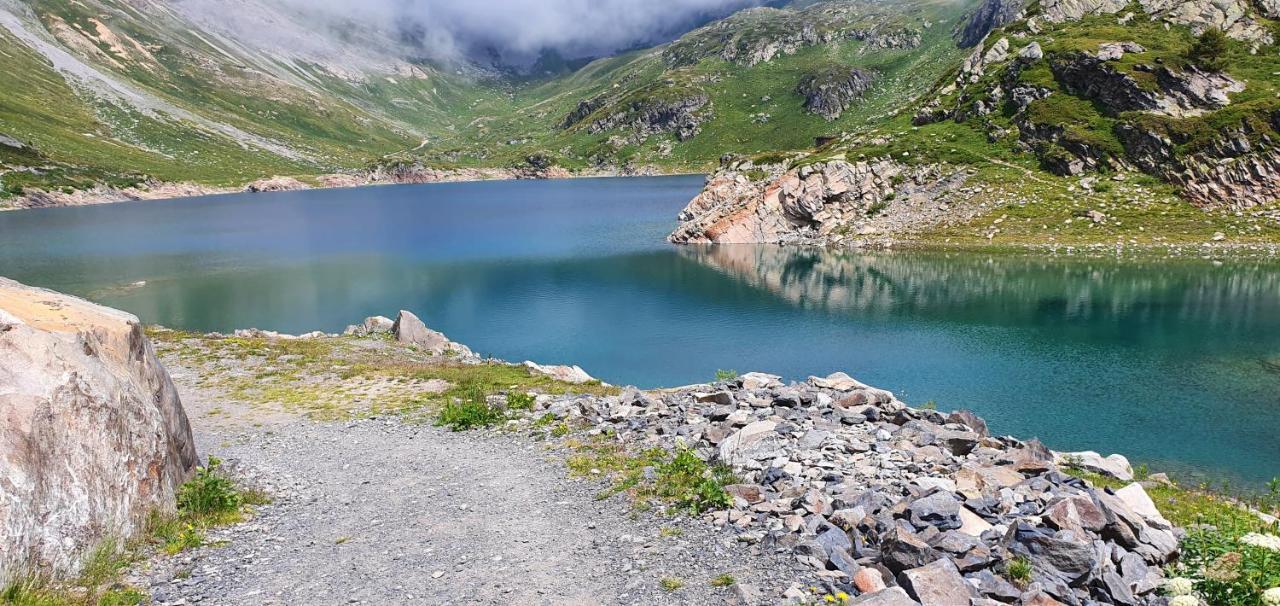 Un Moment De Detente Inoubliable Saillon-Les-Bain ภายนอก รูปภาพ